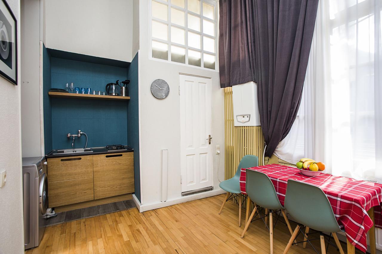 Charming 2Br Apartment In Old Tbilisi - By Wehost Exteriör bild